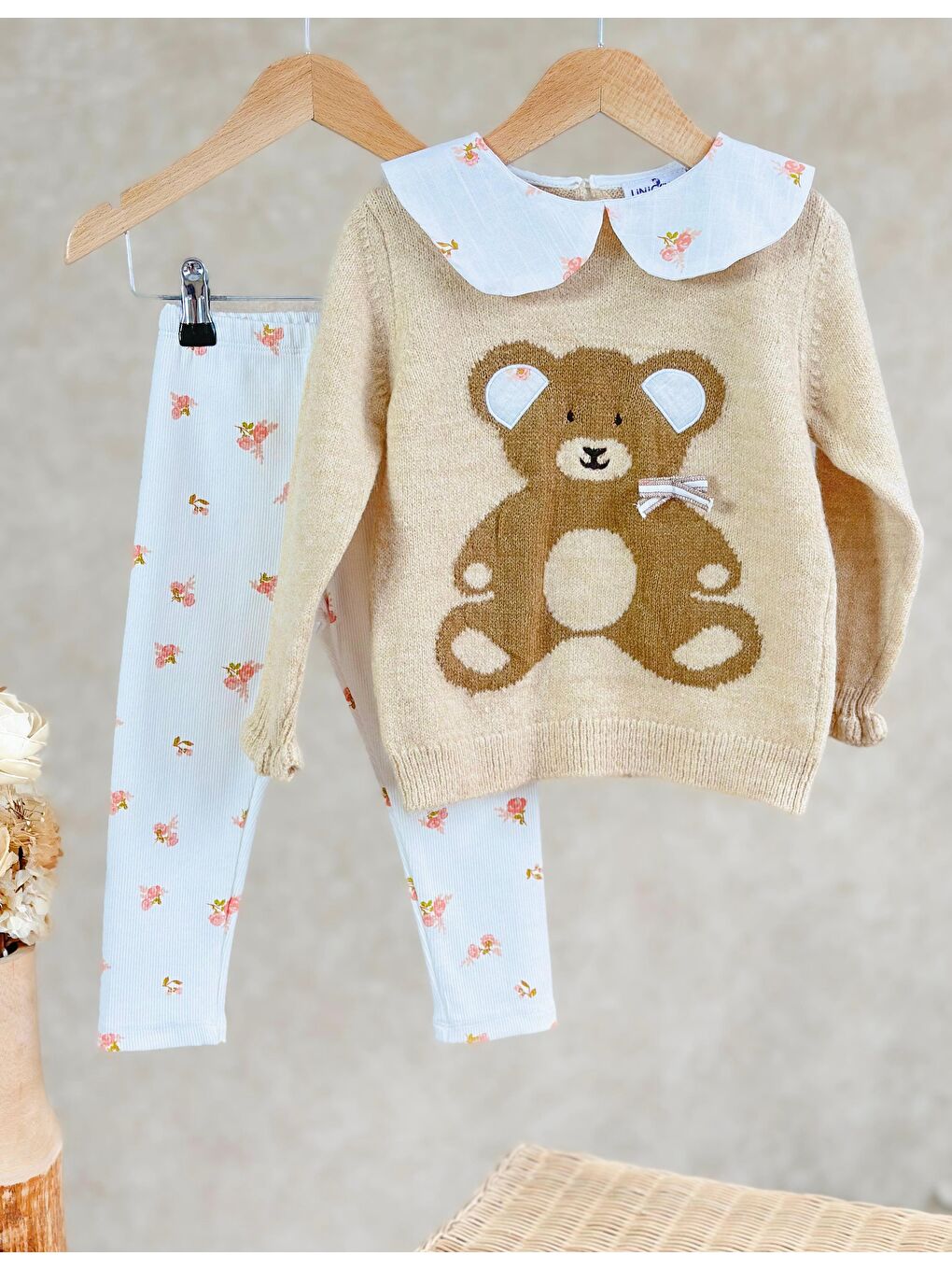 Bej Triko Teddy Desenli Bebe Yaka Kazak Tayt Kız Çocuk Alt-Üst Takım-2