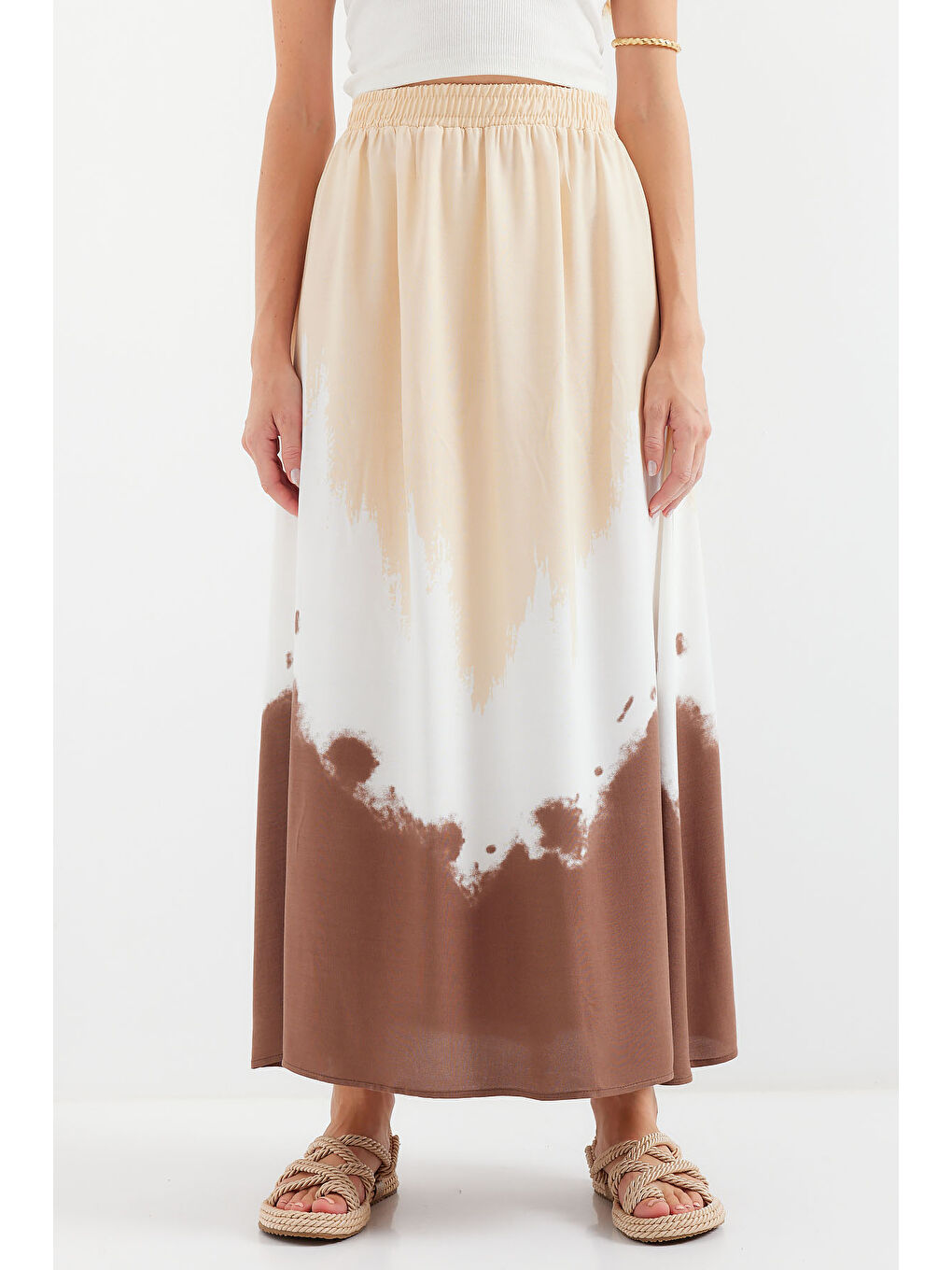 8025 Desenli Uzun Viskon Etek - Bej-2