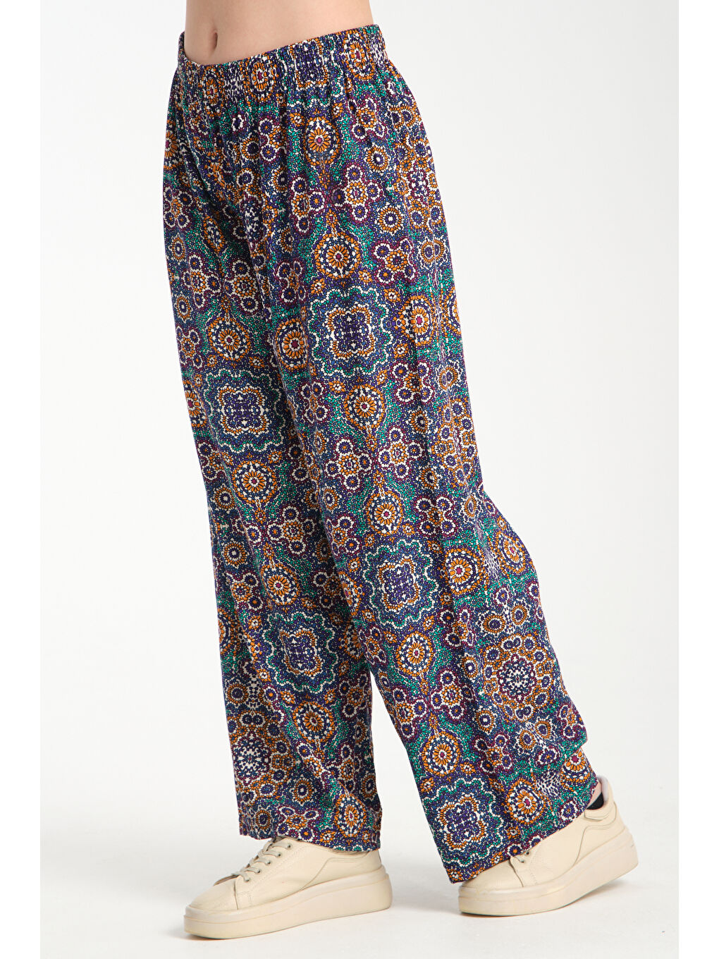 Mor Kadın Desenli Dökümlü Viskon Pantolon 1062-2