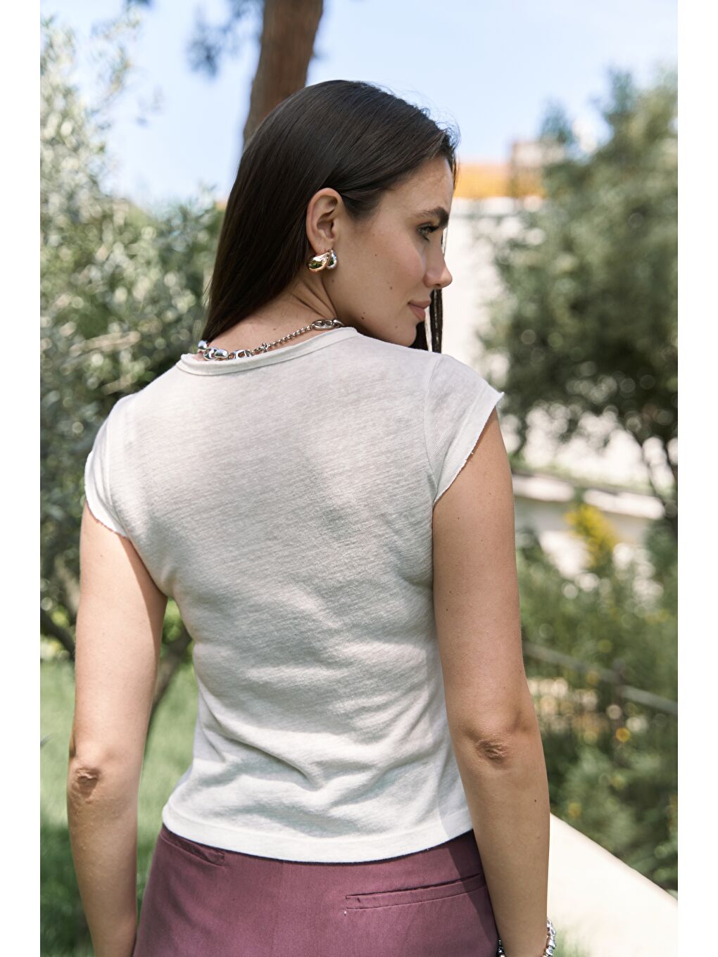 Kensal Dar Kesim Ekru T-Shirt-6