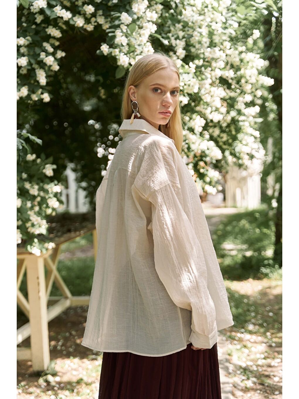 Syaritta Oversize Bej Transparan Gömlek-4
