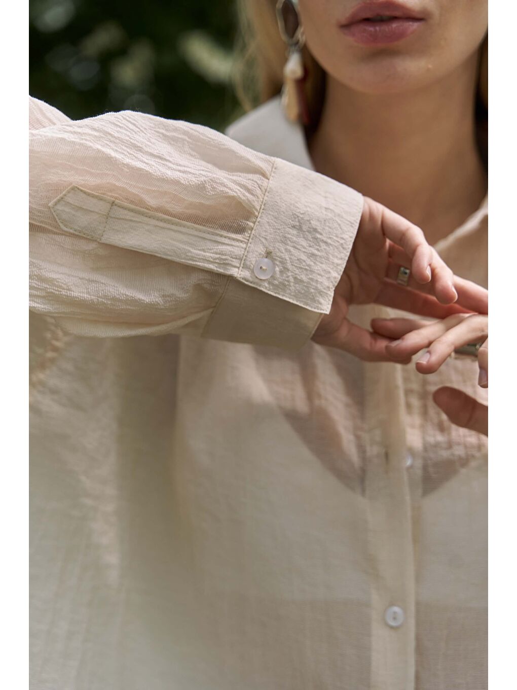 Syaritta Oversize Bej Transparan Gömlek-7
