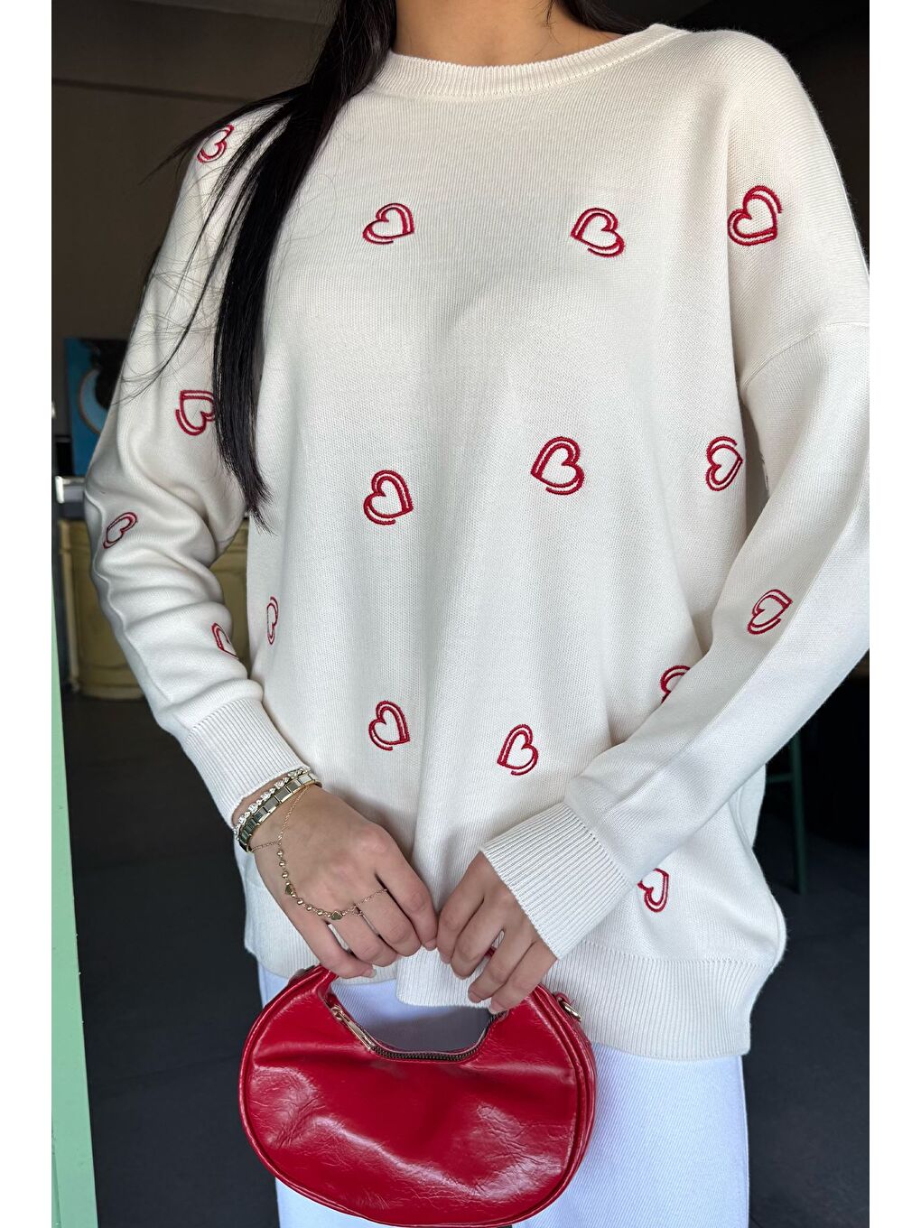 Ekru Kalp Nakışlı Kadın Triko Kazak-2