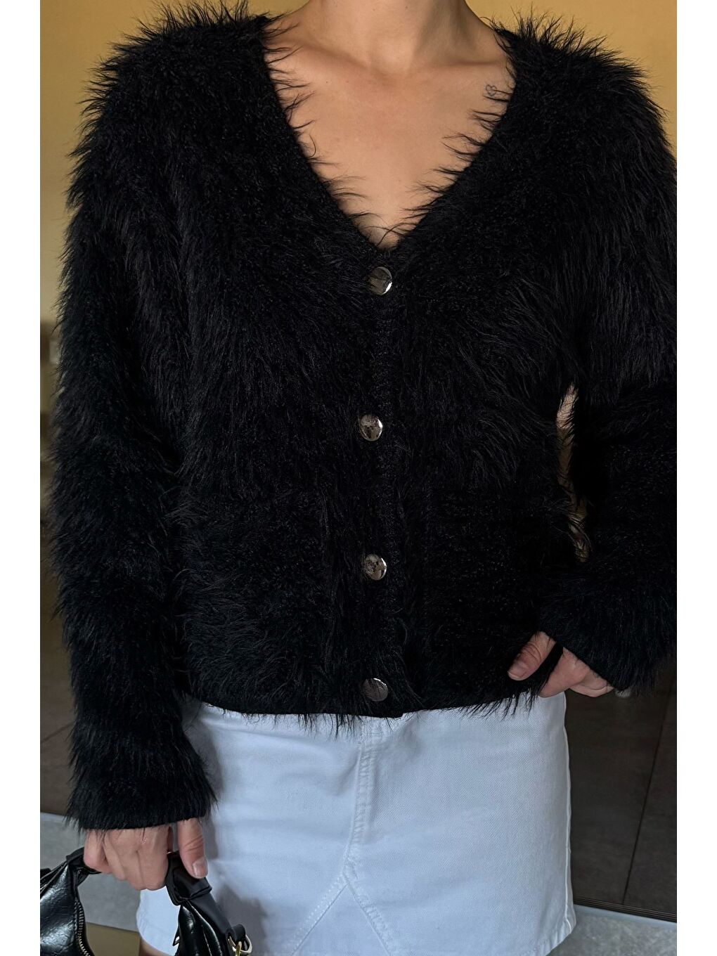 Siyah Kadın Çift Cepli Gold Düğme Detaylı Sakallı Yumoş Triko Hırka (s-m-l-xl Beden Uyumludur.)-2