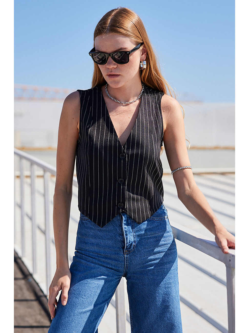6794 Çizgili Dokuma Yelek - Siyah-1