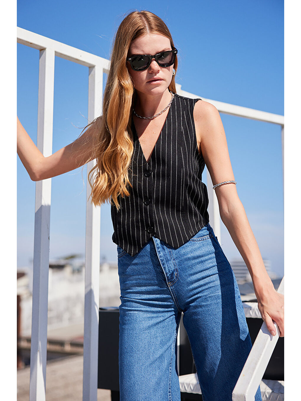 6794 Çizgili Dokuma Yelek - Siyah-3