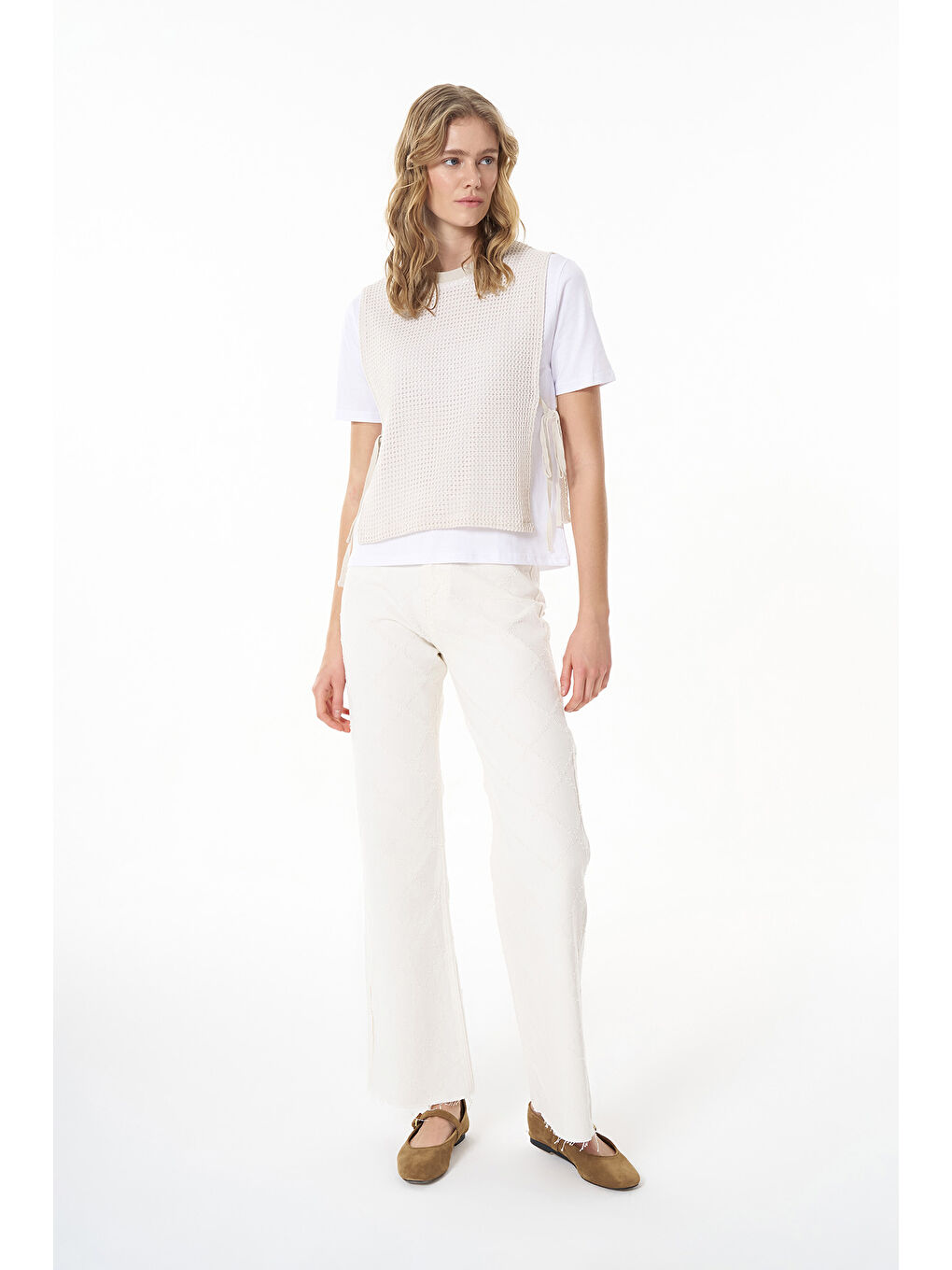 Ajur Triko Yelekli Tişört Beyaz-2