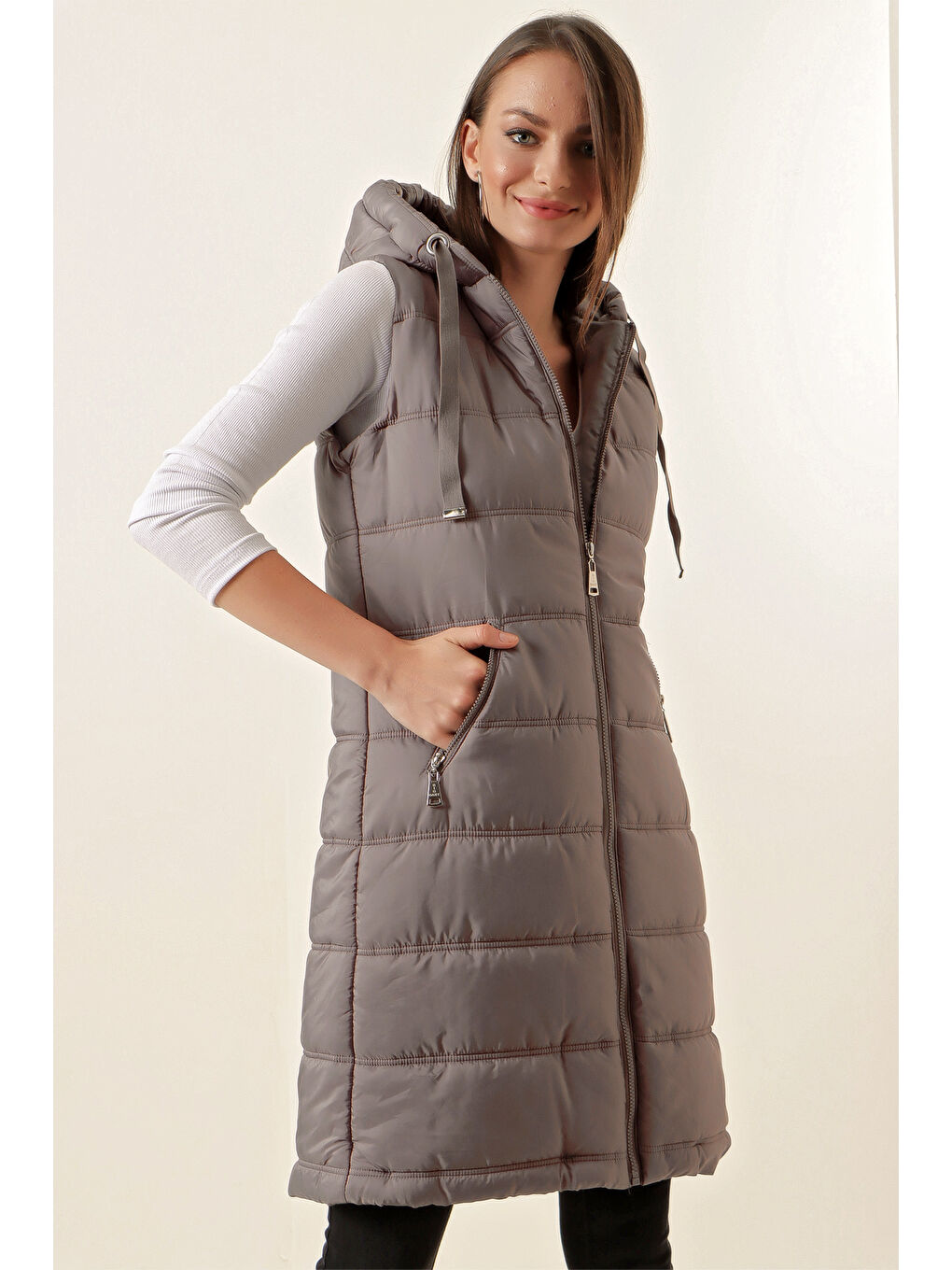 5140 Kapüşonlu Uzun Şişme Yelek   Gri-3