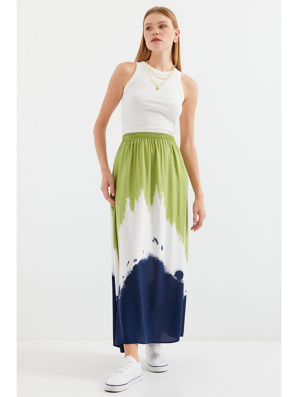 8025 Desenli Uzun Viskon Etek - Yeşil-2