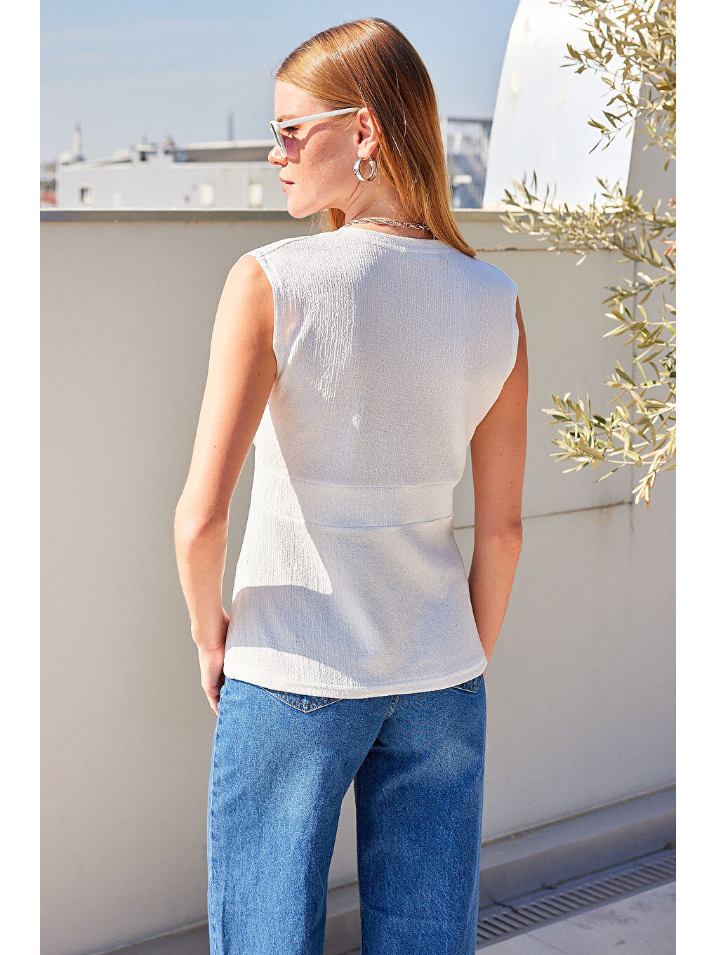 916 Düğme Detaylı Örme Yelek - Beyaz-4