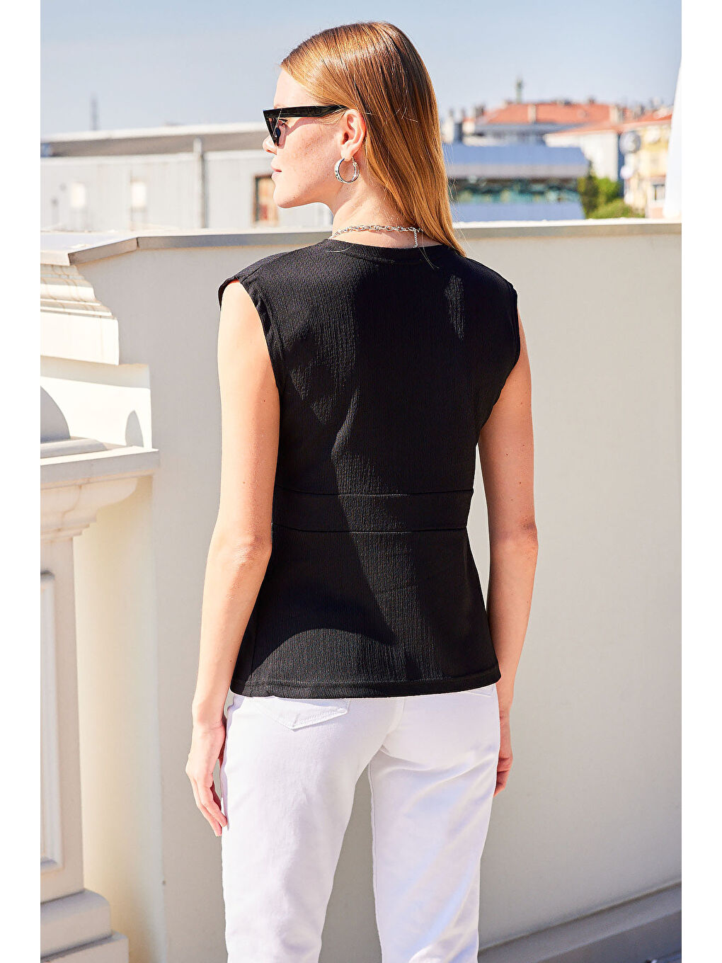 916 Düğme Detaylı Örme Yelek - Siyah-4