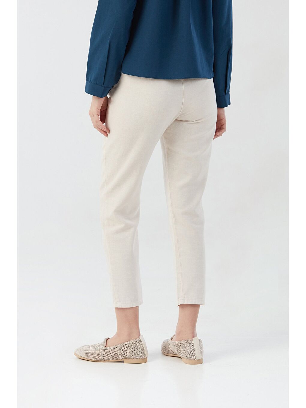 Bej Fermuarlı Cepli Keten Pantolon-2