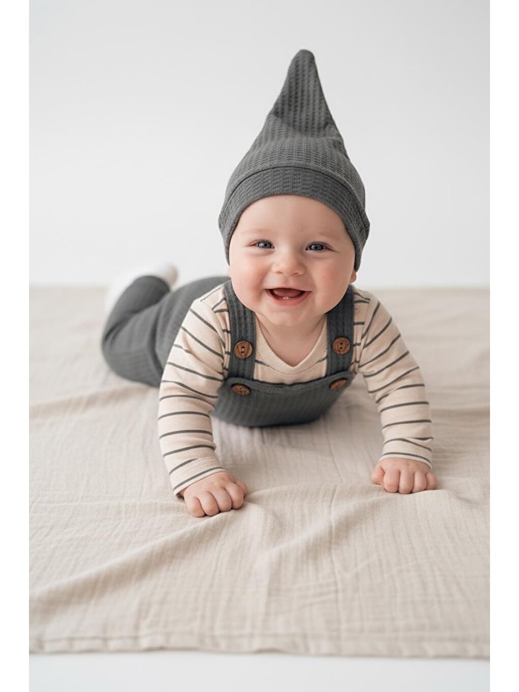 Bej Elastanlı Gofre Salopet Sweat Bere 3lü Takım-1