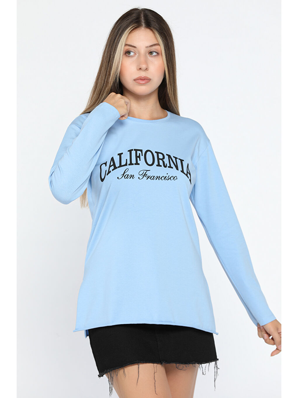 GÜLSELİ Mavi California Baskılı Bisiklet Yaka Yan Yırtmaçlı Penye Sweatshirt