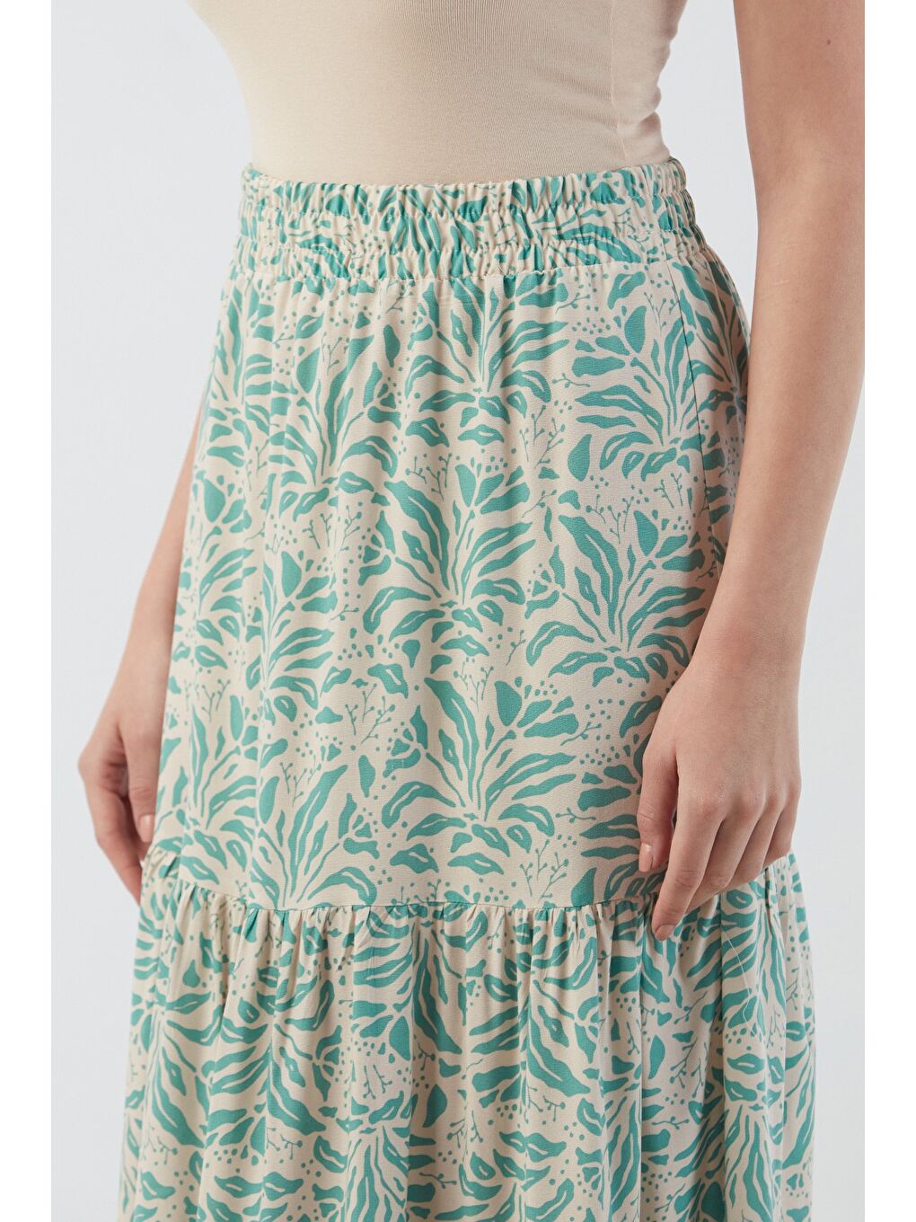 Turkuaz Desenli Beli Lastikli Etek-4
