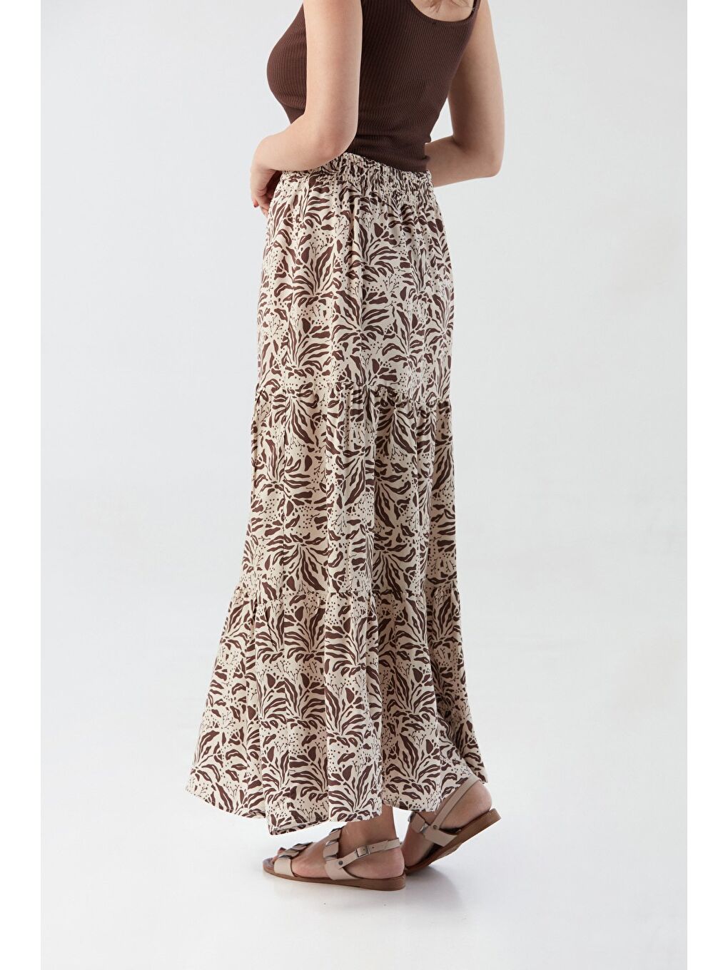 Kahverengi Desenli Beli Lastikli Etek-1