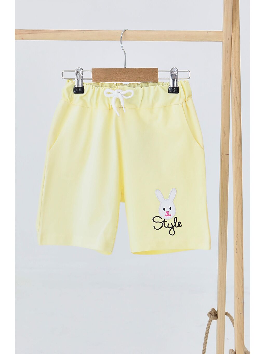 Sarı Kız Çocuk Sari Baskılı Şort - 27334