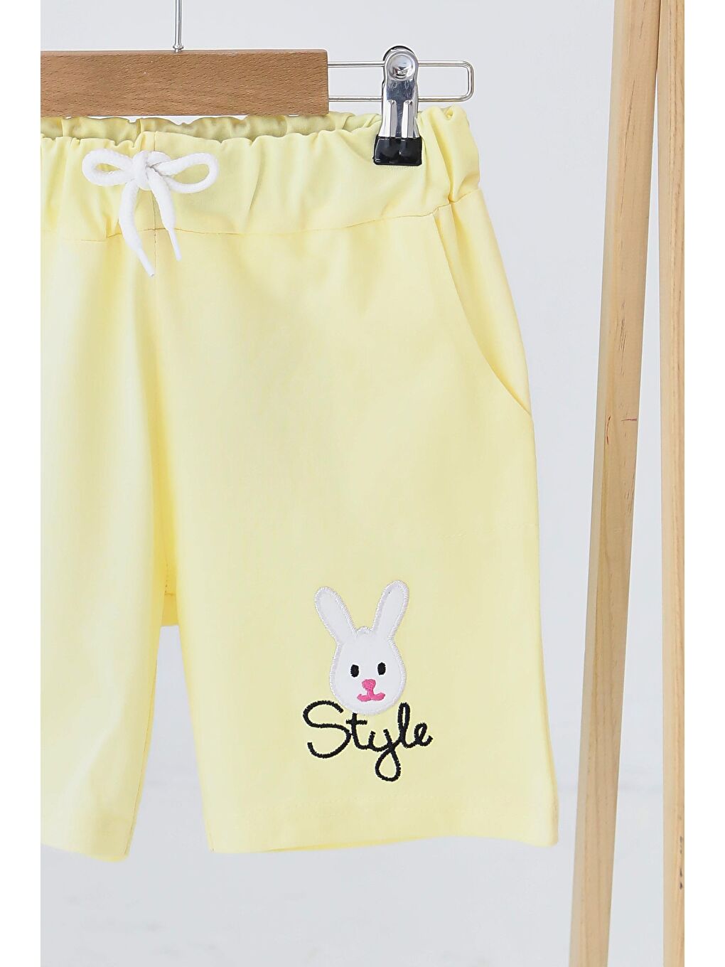 Sarı Kız Çocuk Sari Baskılı Şort - 27334-1