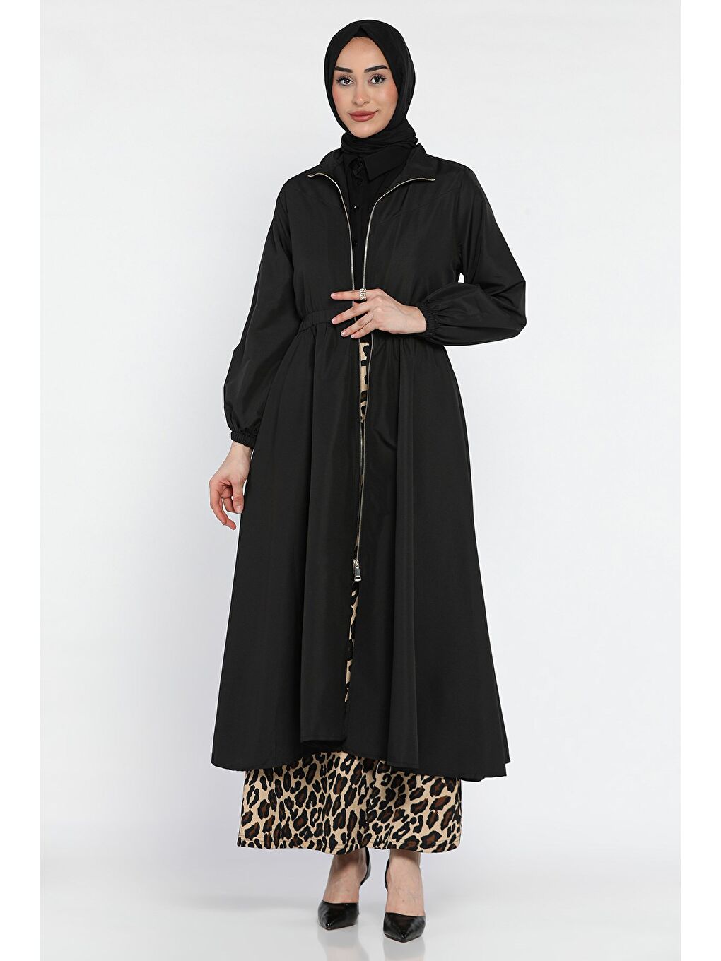 Siyah Kadın Boydan Fermuarlı Bel Lastikli Tesettür Trençkot-2