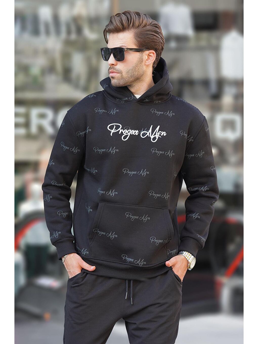 Madmext Siyah Baskılı Kapüşonlu Cep Detaylı Erkek Sweatshirt 7075