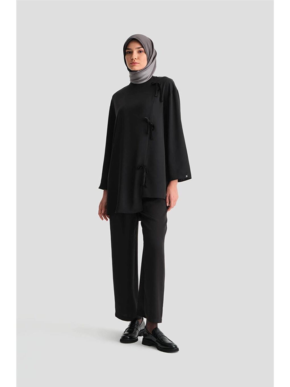 Kurdele Detaylı Takım 24K6903 Siyah