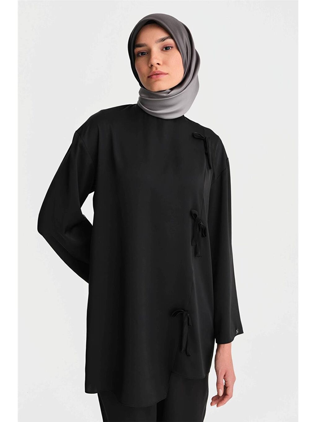 Kurdele Detaylı Takım 24K6903 Siyah-2