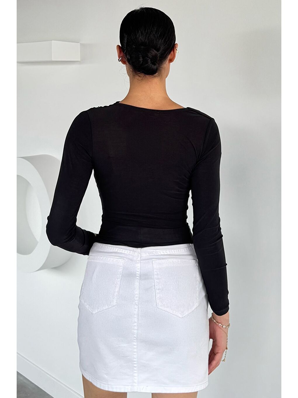 Siyah Kadın Drapeli V Yaka Bluz-3