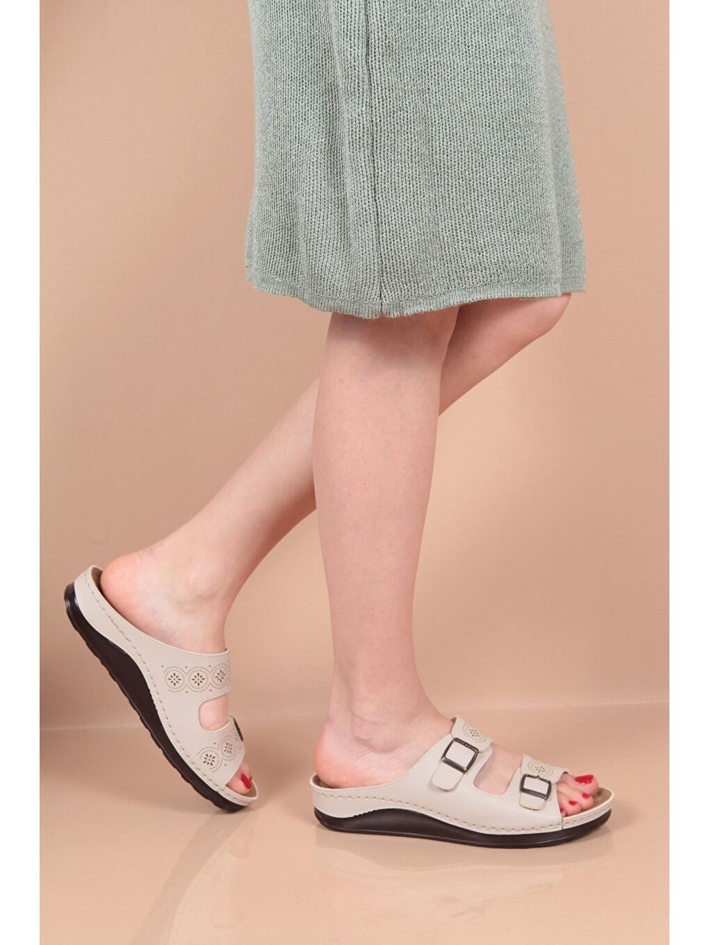 Bej 107009 Kadın Konfor Anatomic Terlik-1