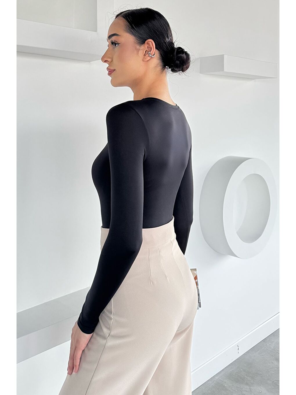 Siyah Kadın Bisiklet Yaka Çıtçıtlı Bodysuit-3