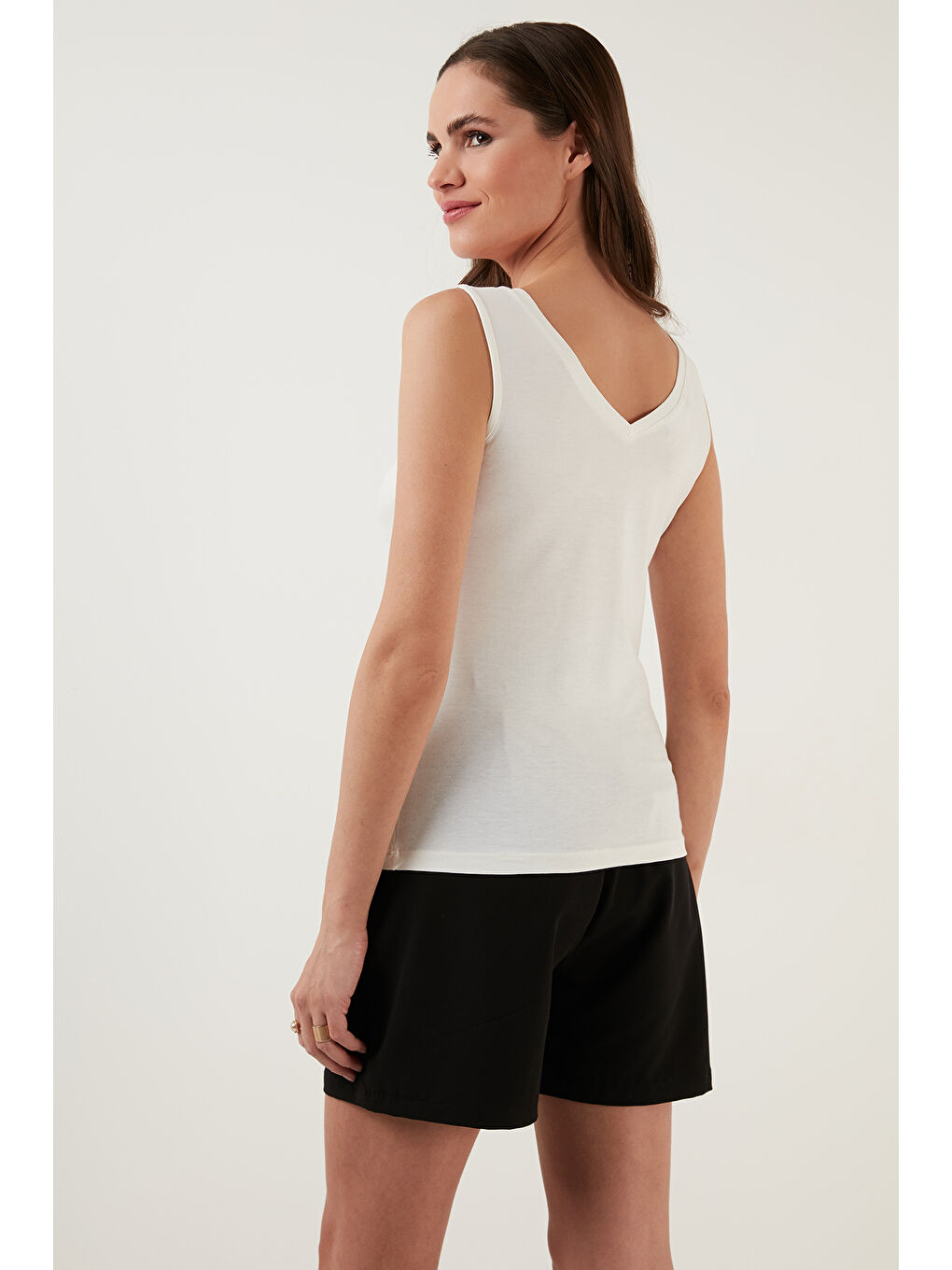 Lila Slim Fit V Yaka Kalın Askılı 2' li Paket Kadın Bluz 5864384S2-4