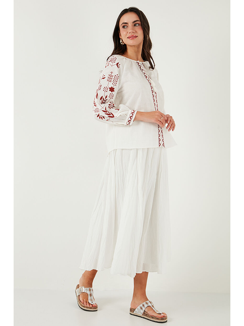 Turuncu Pamuklu Regular Fit Balon Kol Nakış İşlemeli Kadın Bluz 6110936-2