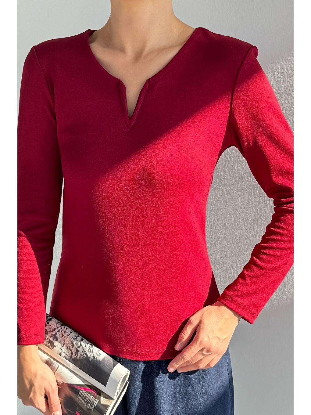 Bordo Ön Detaylı V Yaka Basıc Bluz-2