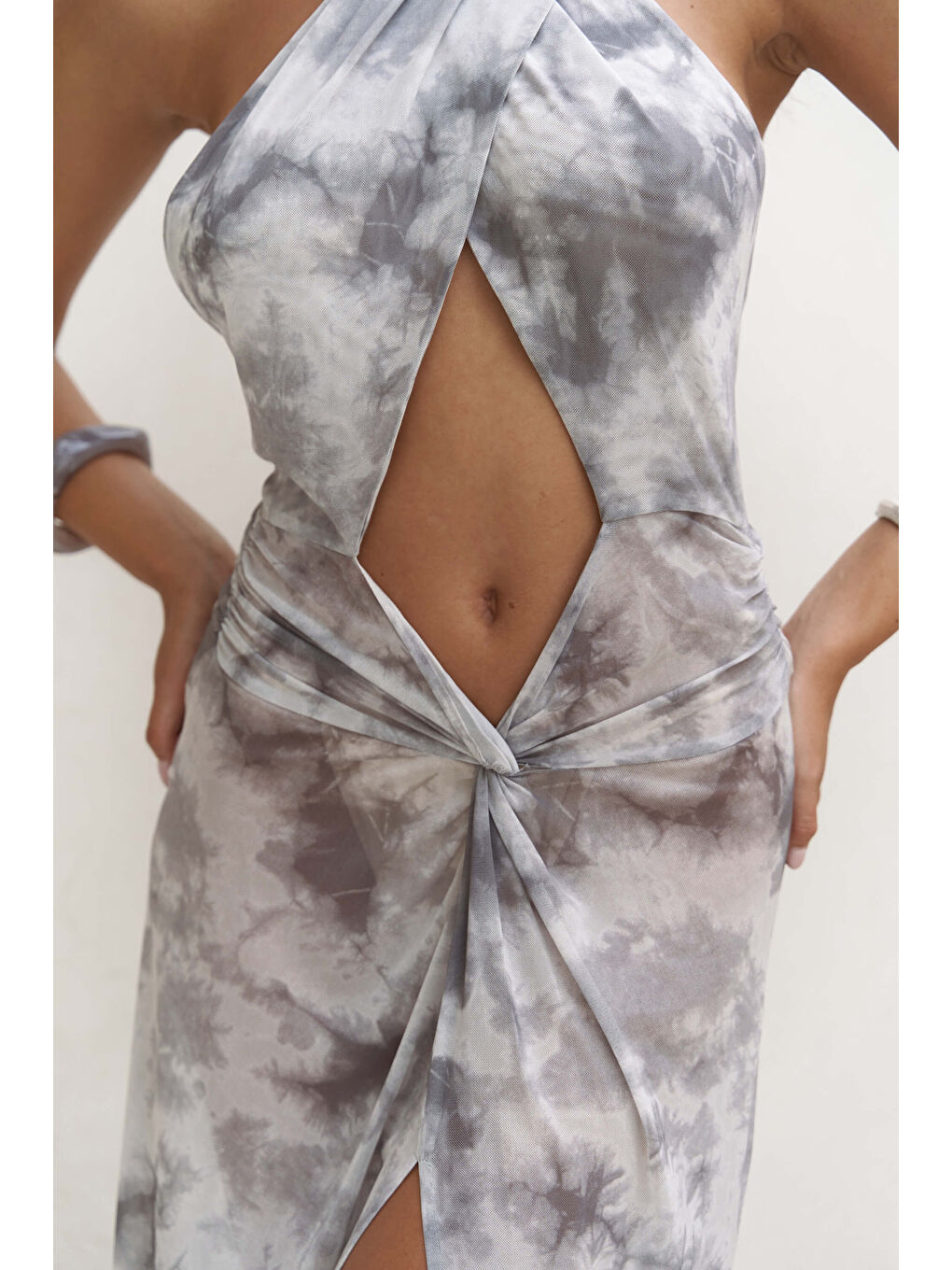 Enonireh Dekolteli Gri Uzun Elbise-7