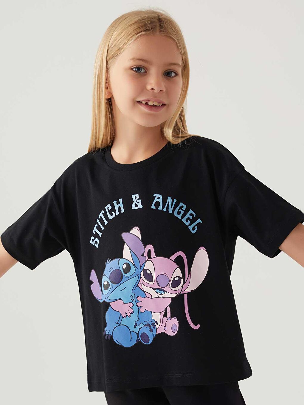 Stitch Siyah Kız Çocuk Tişört 3-7 Yaş Siyah