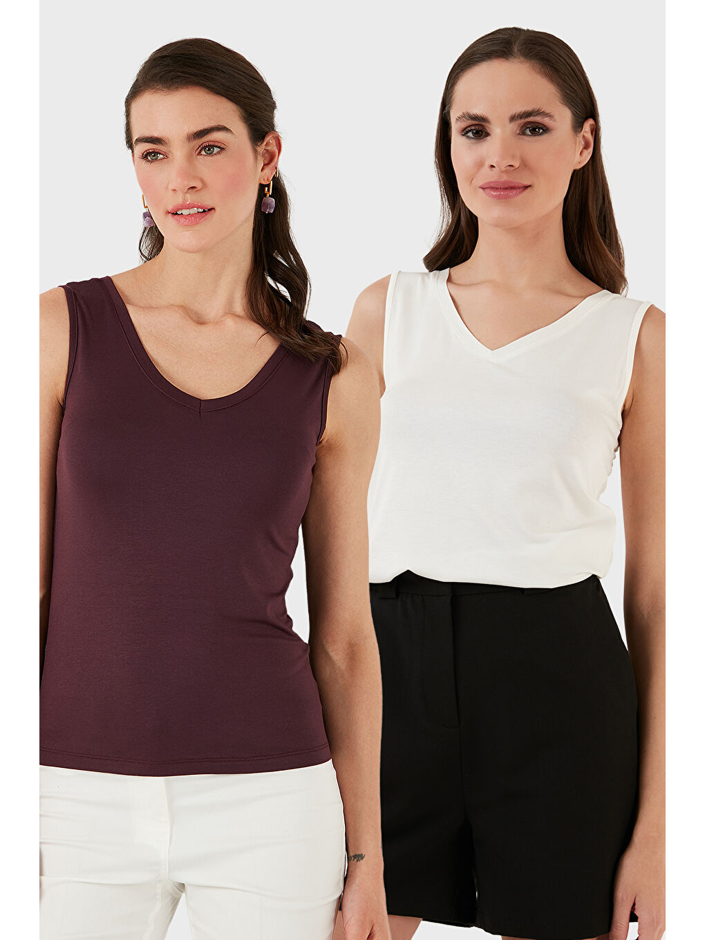 Ekru Slim Fit V Yaka Kalın Askılı 2' li Paket Kadın Bluz 5864384S2