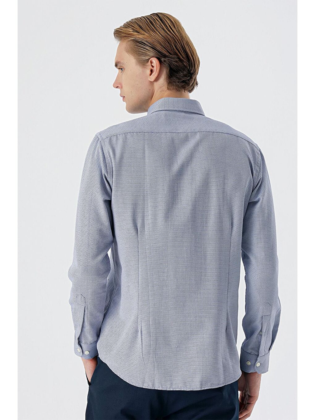 Koyu Lacivert Uzun Kollu Armürlü Cepsiz Pamuklu Klasik Slim Fit Gömlek 1004235148-5