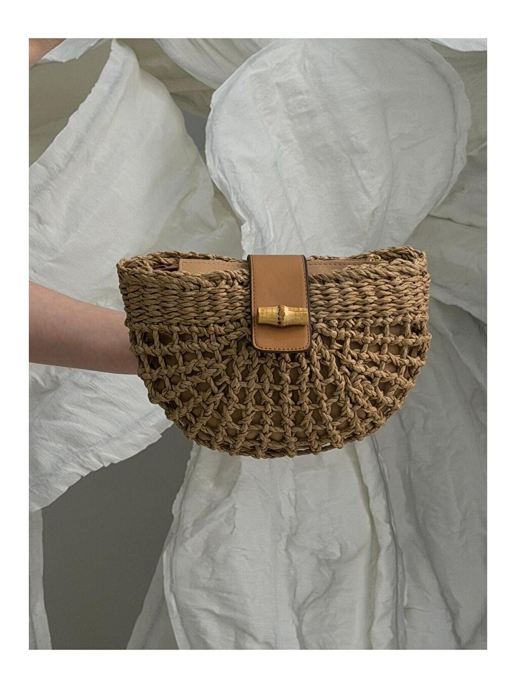 Mavi Camel Bambu Tokalı Hasır Çanta | El Yapımı Bohem Mini Model CNT1077