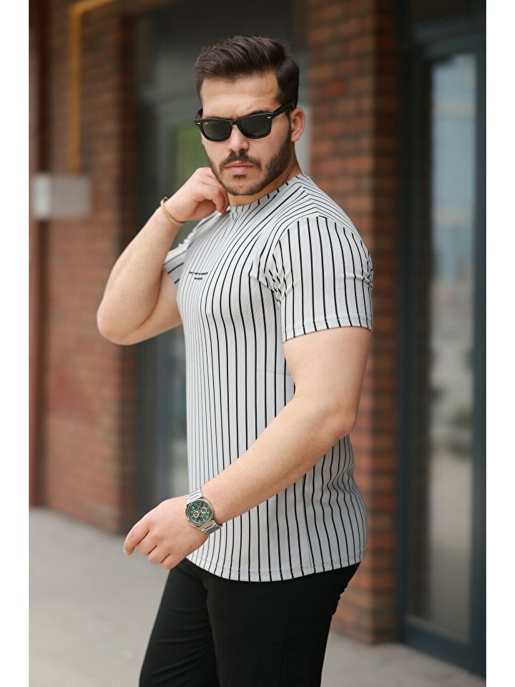 Gri Erkek Dikey Çizgili Ottoman Kumaş Kısa Kollu Tişört-1