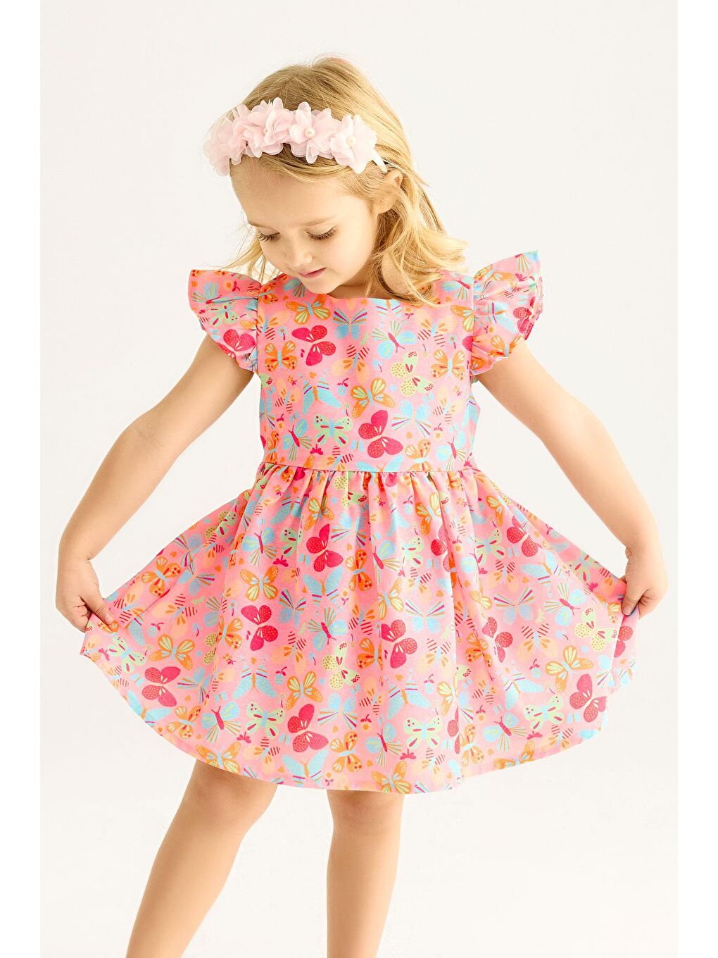 Kare Yaka Fırfır Kol Kelebek Desenli Beli Kuşaklı Pembe Renk Kız Çocuk Elbise-2