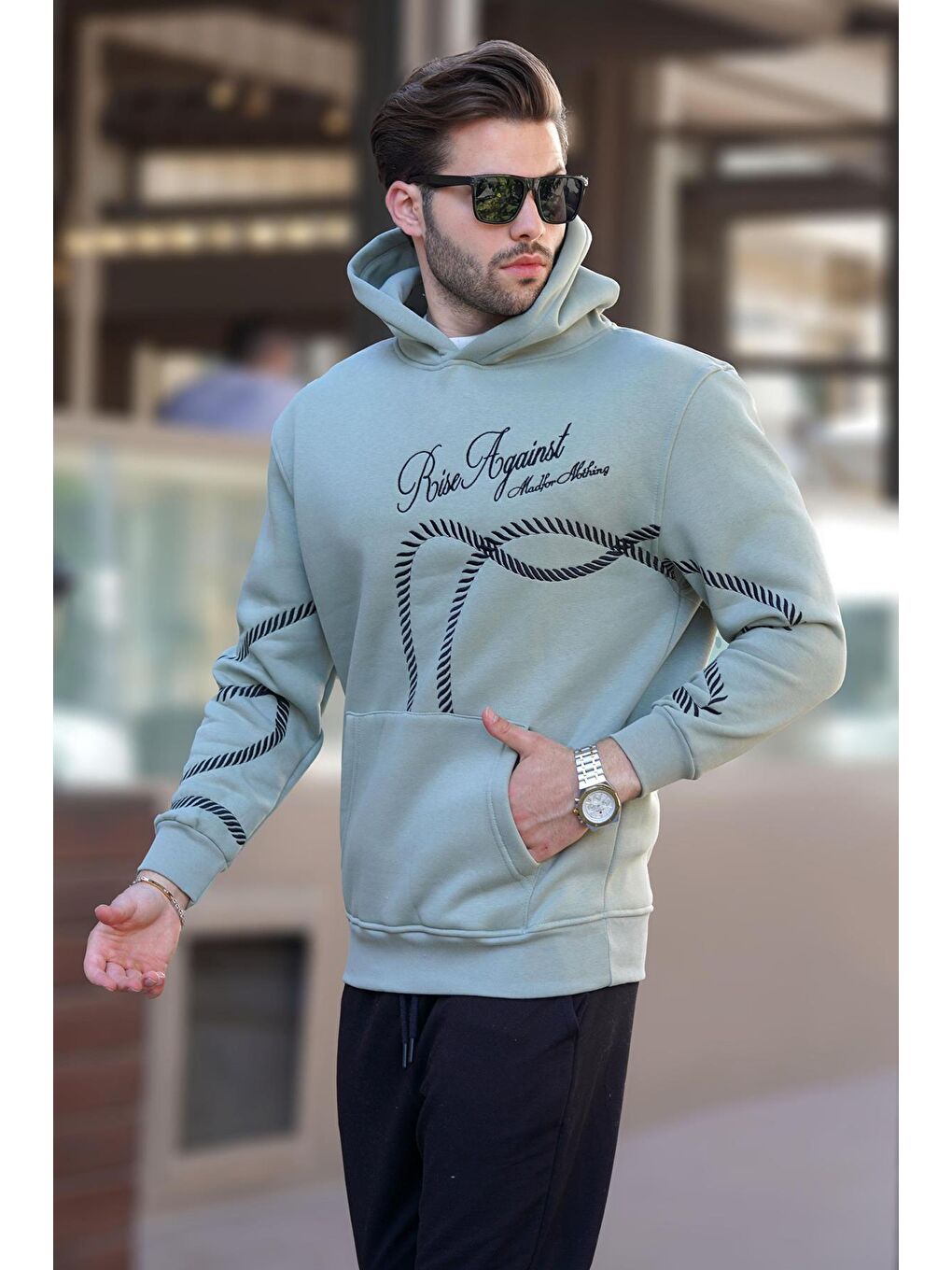 Madmext Çağla Yeşili Çağla Yeşil Baskılı Kapüşonlu Cep Detaylı Erkek Sweatshirt 7067