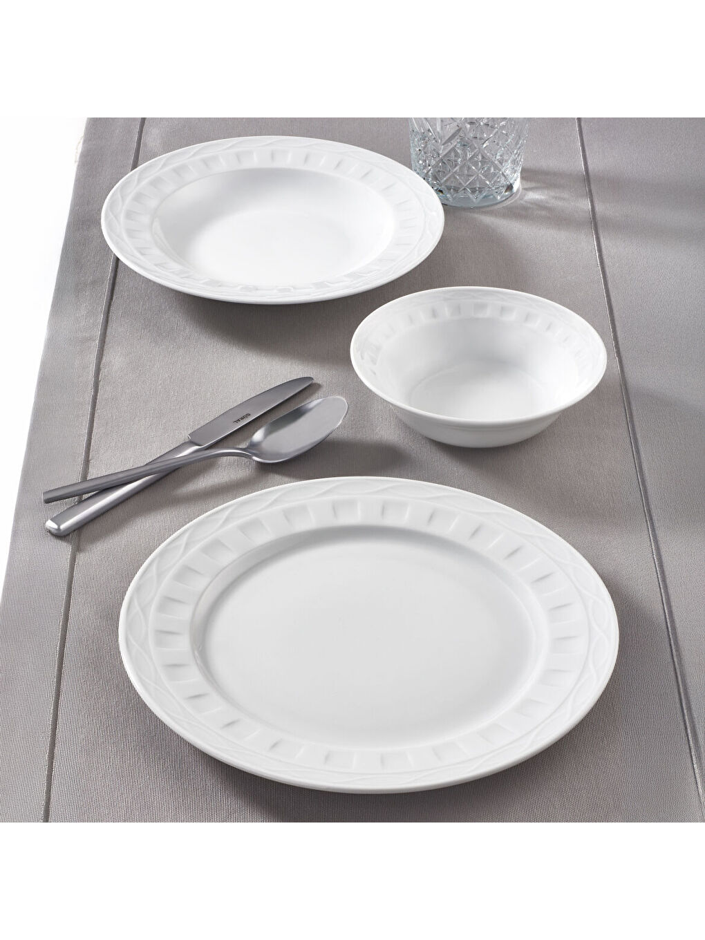 Ekru Monet 18 Parça 6 Kişilik Rölyefli Yemek Takımı