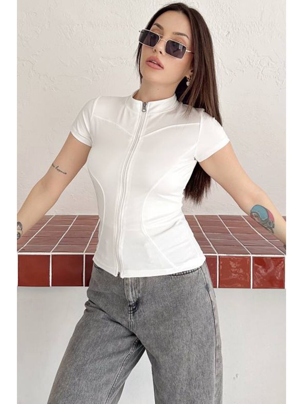 Beyaz Kadın Fermuarlı Fit Tişört Slim Fit Kısa Kollu Bluz Basic Crop Üst-1