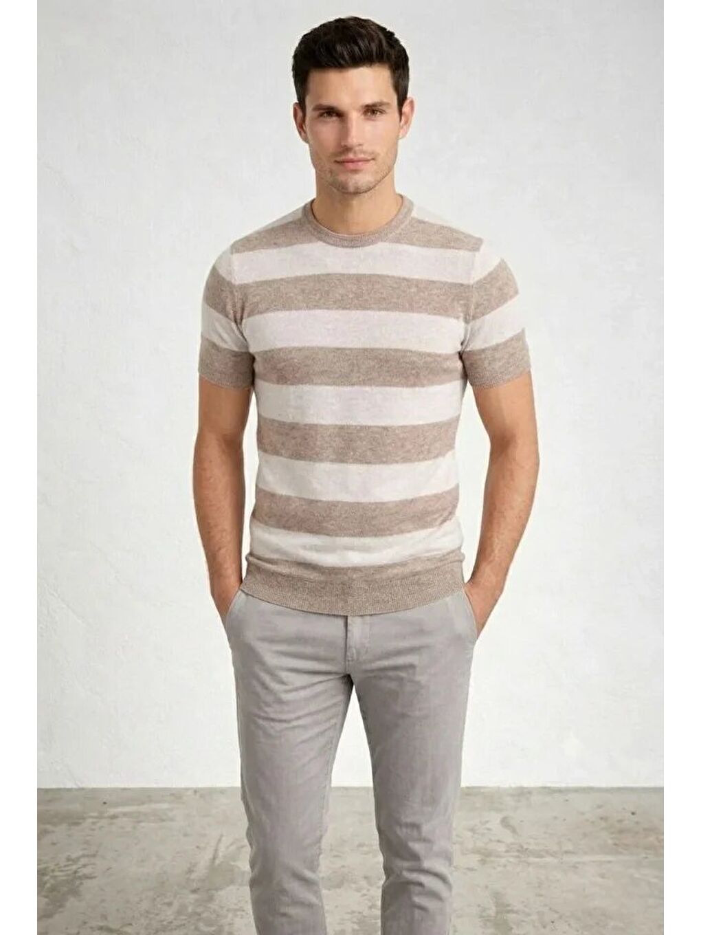 Bej Erkek Çizgili Triko Dokuma Bisiklet Yaka Tişört-3