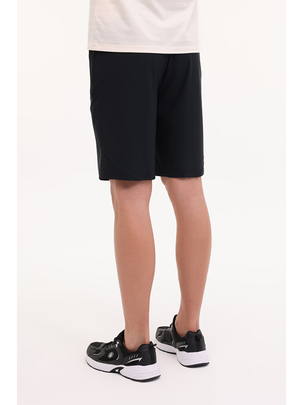 ML CRIS 20C-ELG22011 5FX Siyah Erkek Şort-1
