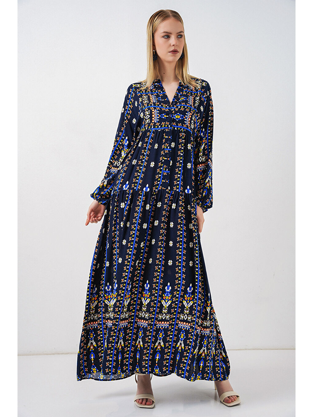 Kadın Desenli Uzun Tesettür Elbise 2585 - P. Lacivert-2