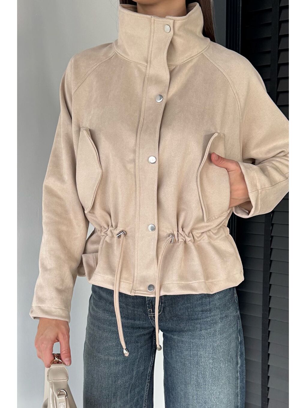 Bej Kadın Bel Lastikli Süet Ceket-2