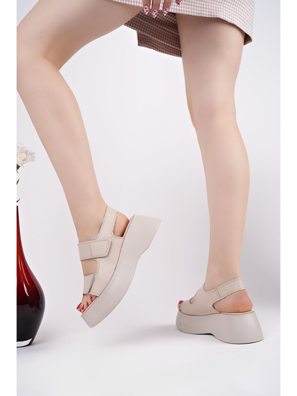 Bej NANSHE Kalın Taban Çift Bantlı Cırtlı Günlük Kadın Sandalet-6