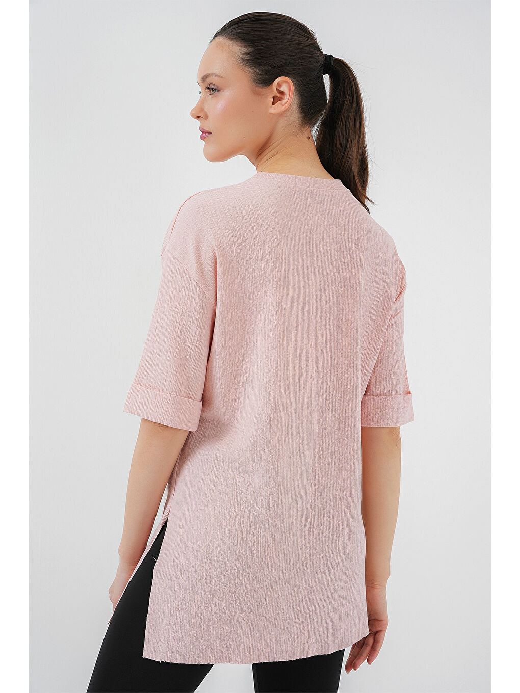Pembe 4332 Yanı Yırtmaçlı Örme Tişört - Pudra-4