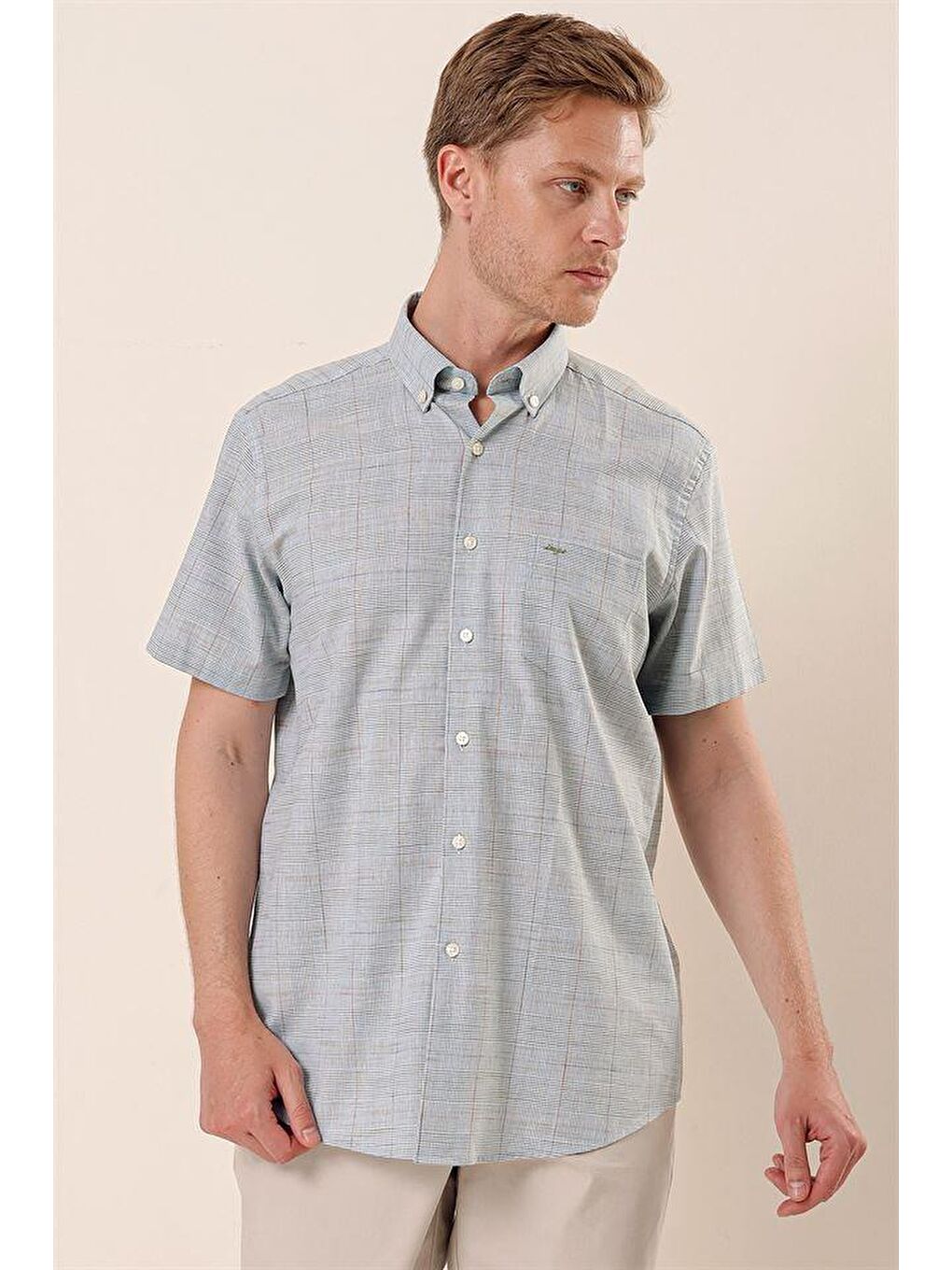 Koyu Haki Kısa Kollu  %100 Pamuk Klasik Comfort Fit Rahat Kesim Gömlek 1004230172