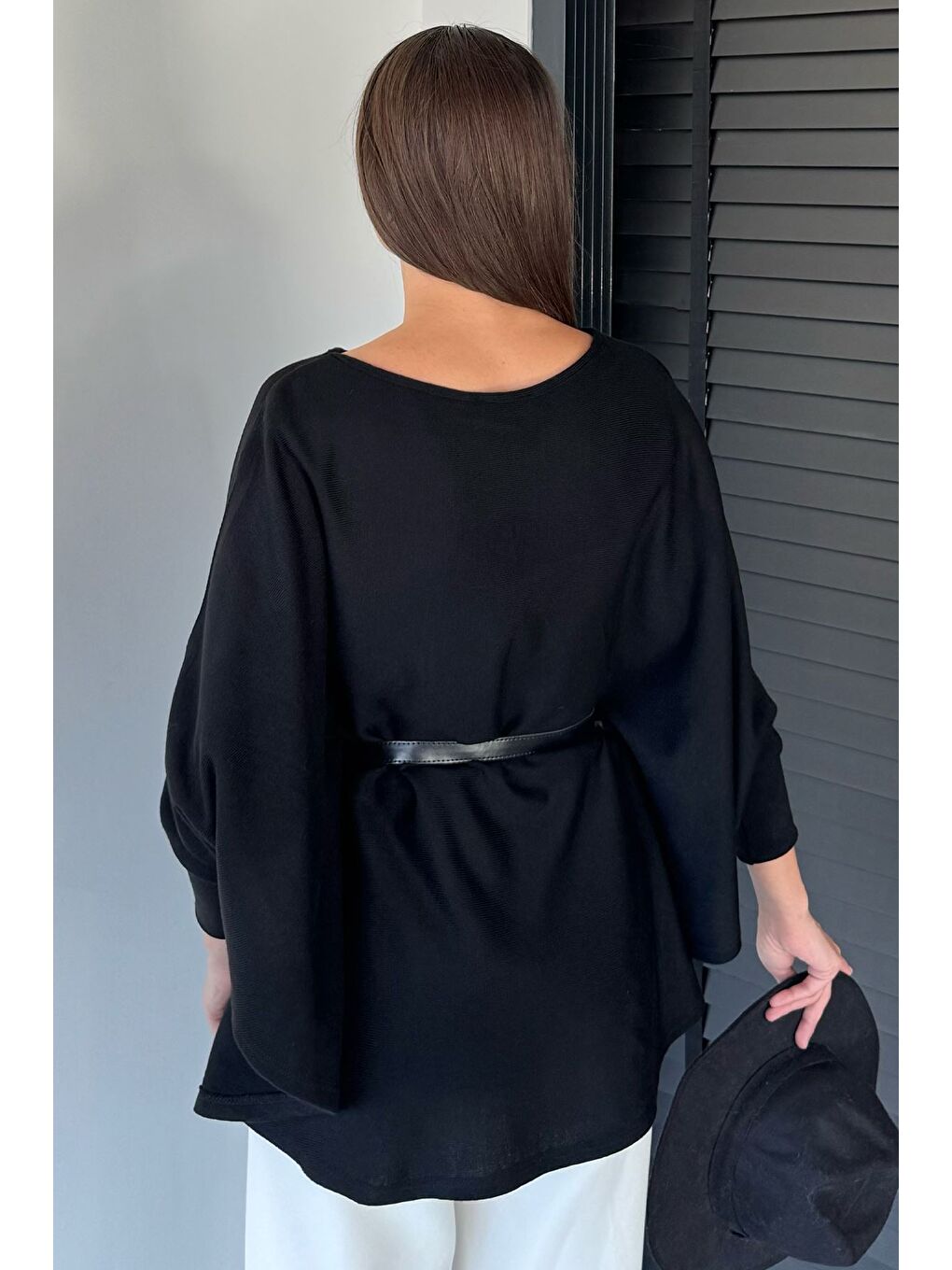 Siyah Kadın Kemerli Triko Panço-6